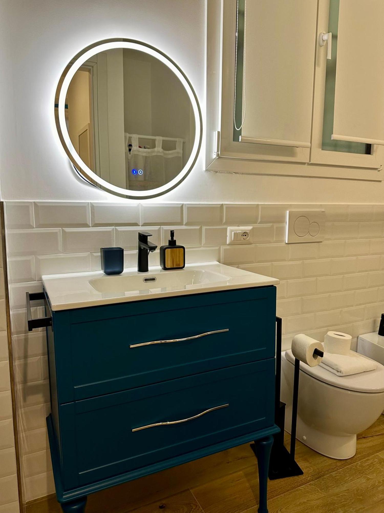 Lr Deluxe Apartments - Porta Venezia - Bilocale Con Giardino Privato Milán Exteriér fotografie