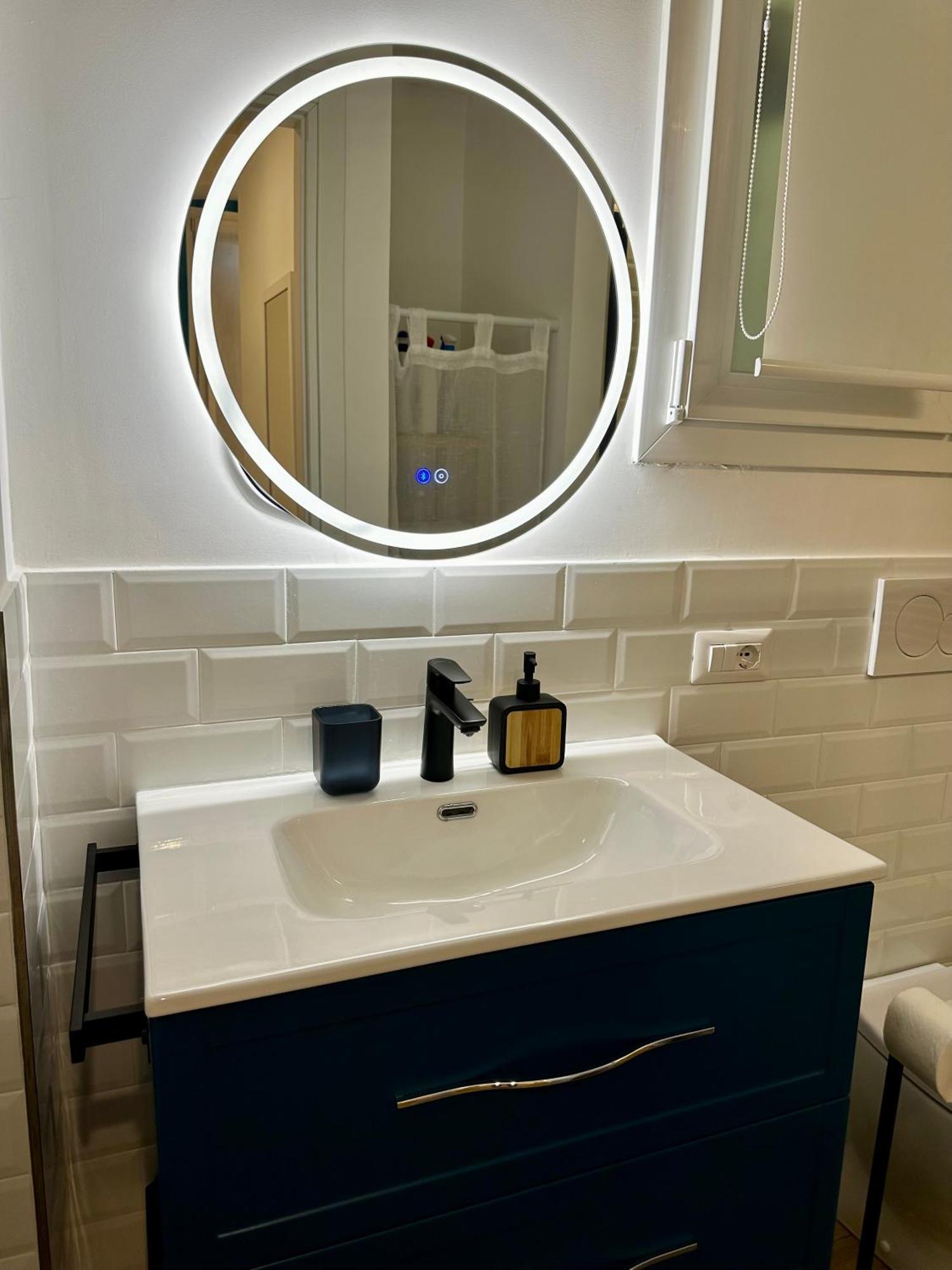 Lr Deluxe Apartments - Porta Venezia - Bilocale Con Giardino Privato Milán Exteriér fotografie