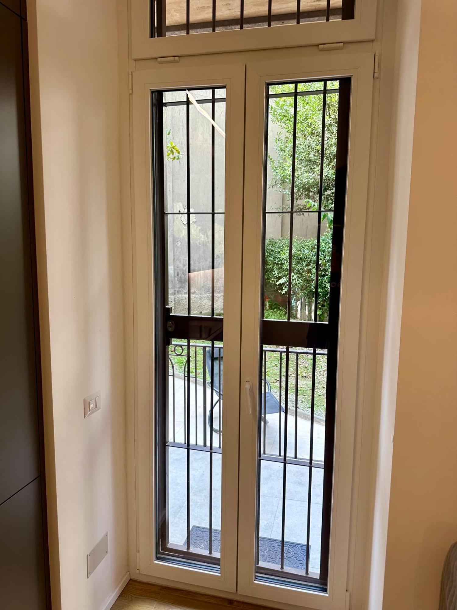 Lr Deluxe Apartments - Porta Venezia - Bilocale Con Giardino Privato Milán Exteriér fotografie