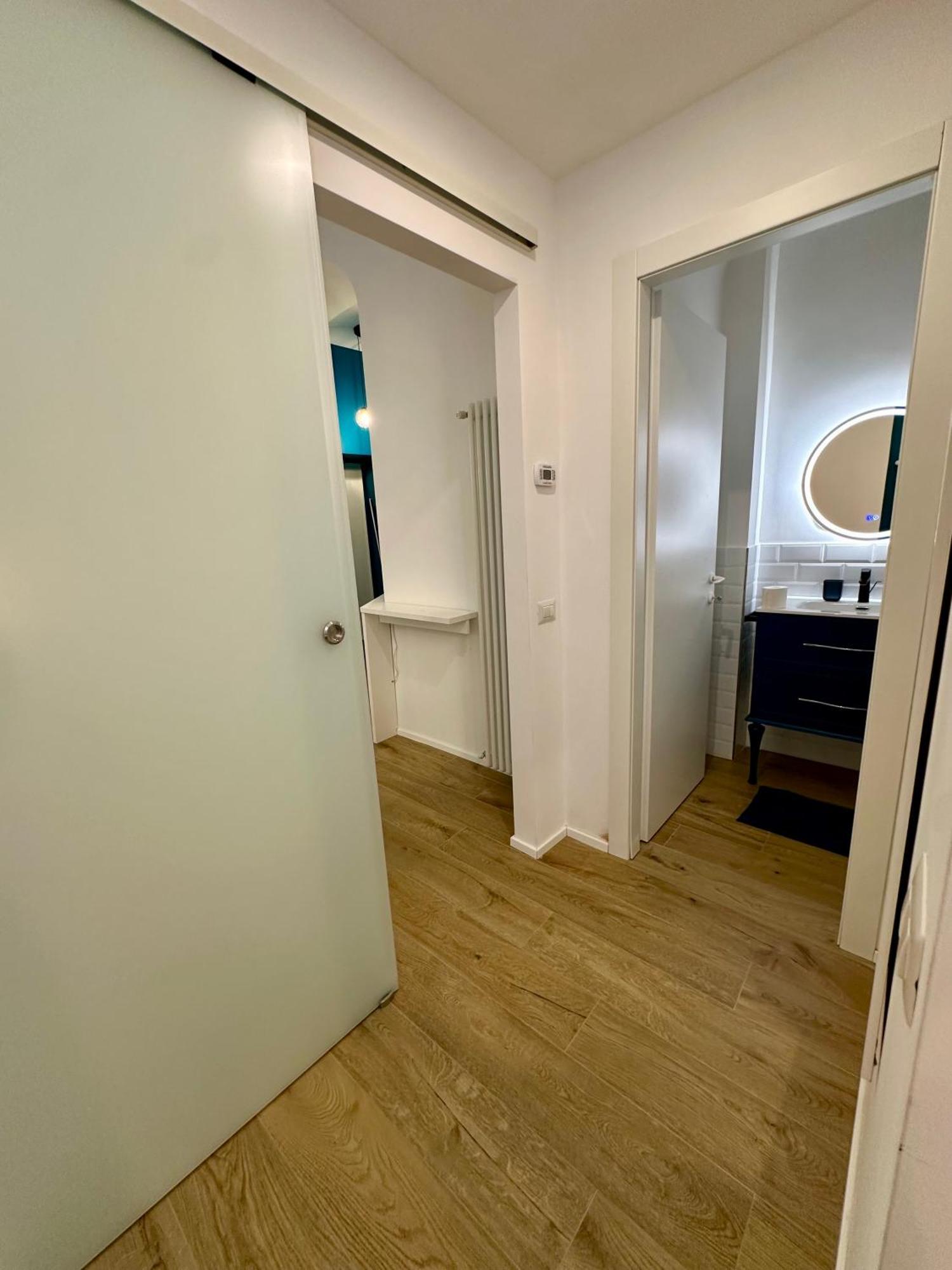 Lr Deluxe Apartments - Porta Venezia - Bilocale Con Giardino Privato Milán Exteriér fotografie